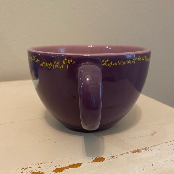 Large Tinkerbell Disney Store Coffee Mug Cup Used
Dishwasher and Microwave safe - Picture 4 of 10